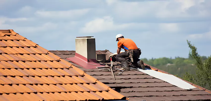 Cedar Roof Maintenance in Chicago Heights