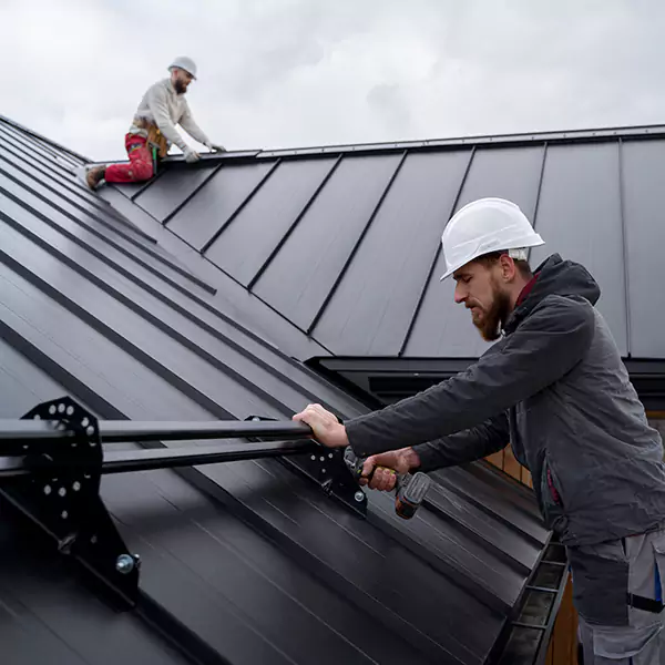 Why Chicago Heights Property Owners Choose Chicago Heights Roofing Pro for Metal Roof Repair?