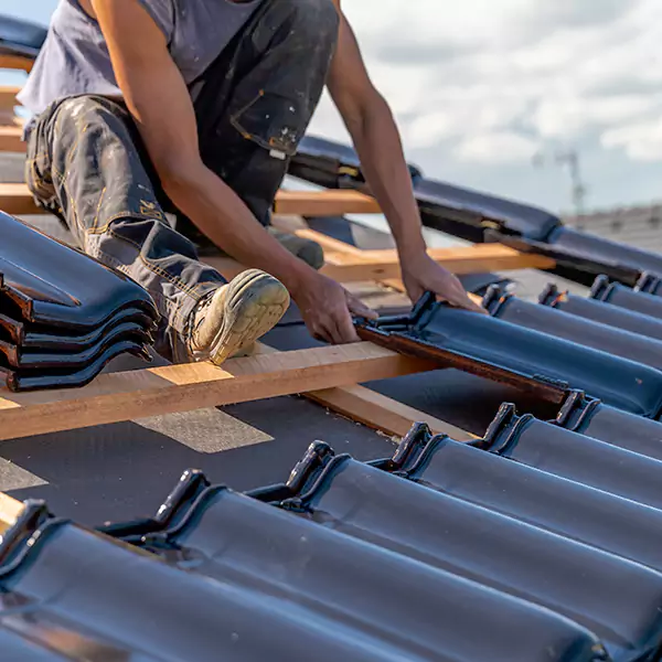 Why Chicago Heights Homeowners Choose Chicago Heights Roofing Pro for Roof and Gutter Repair?